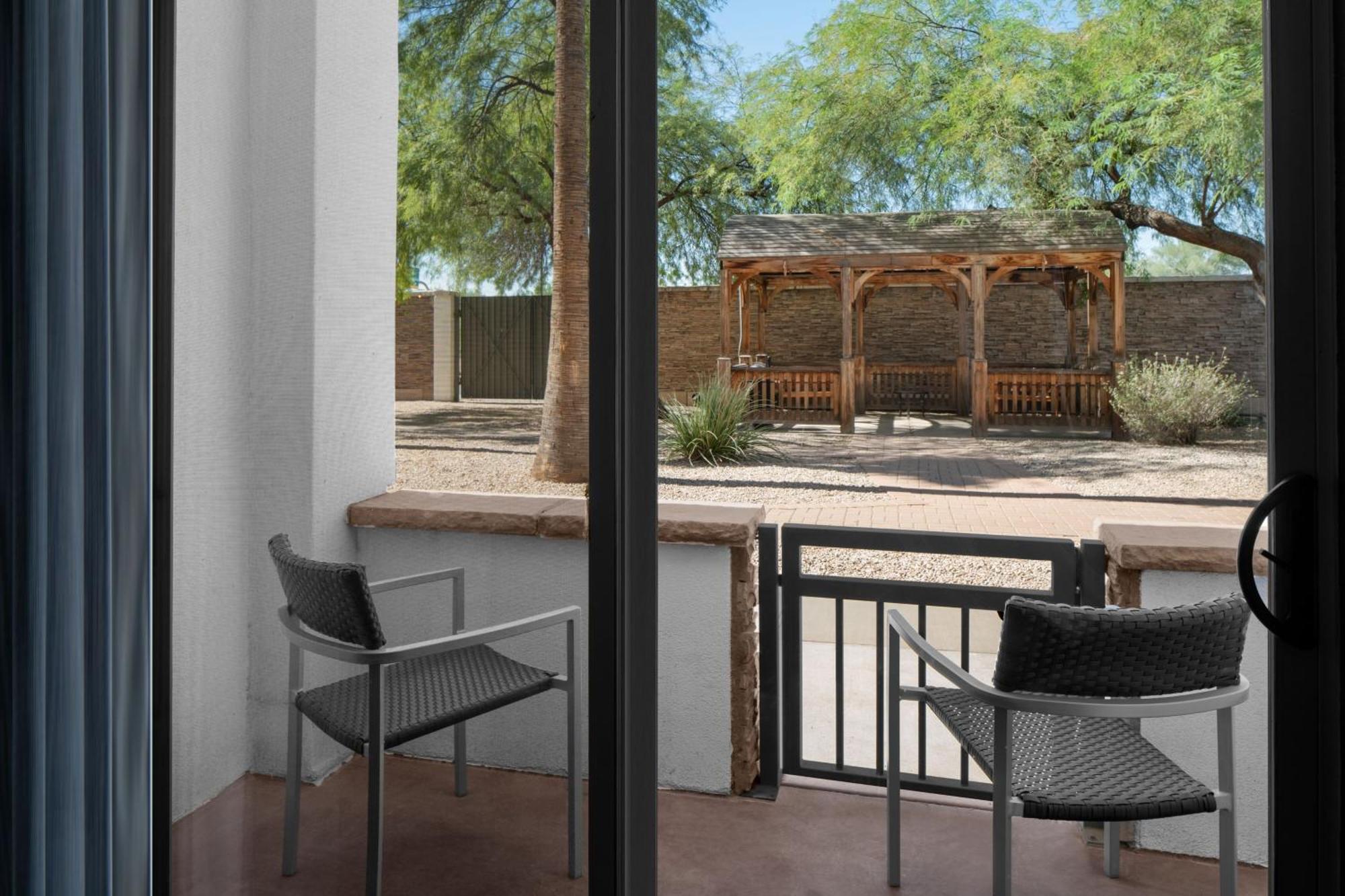Courtyard By Marriott Phoenix West/Avondale Extérieur photo